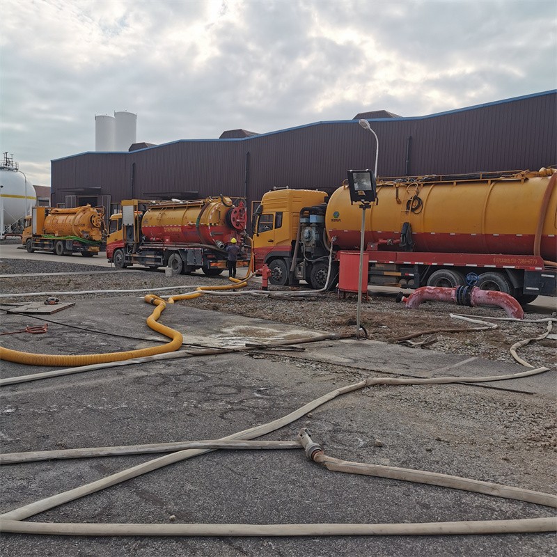 宝丰污水池清理