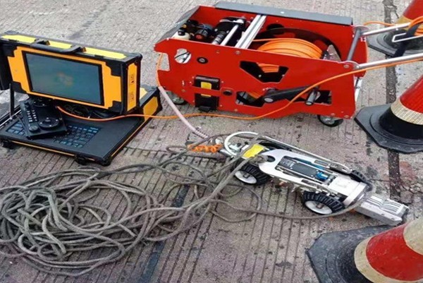 宝丰CCTV管道检测机器人